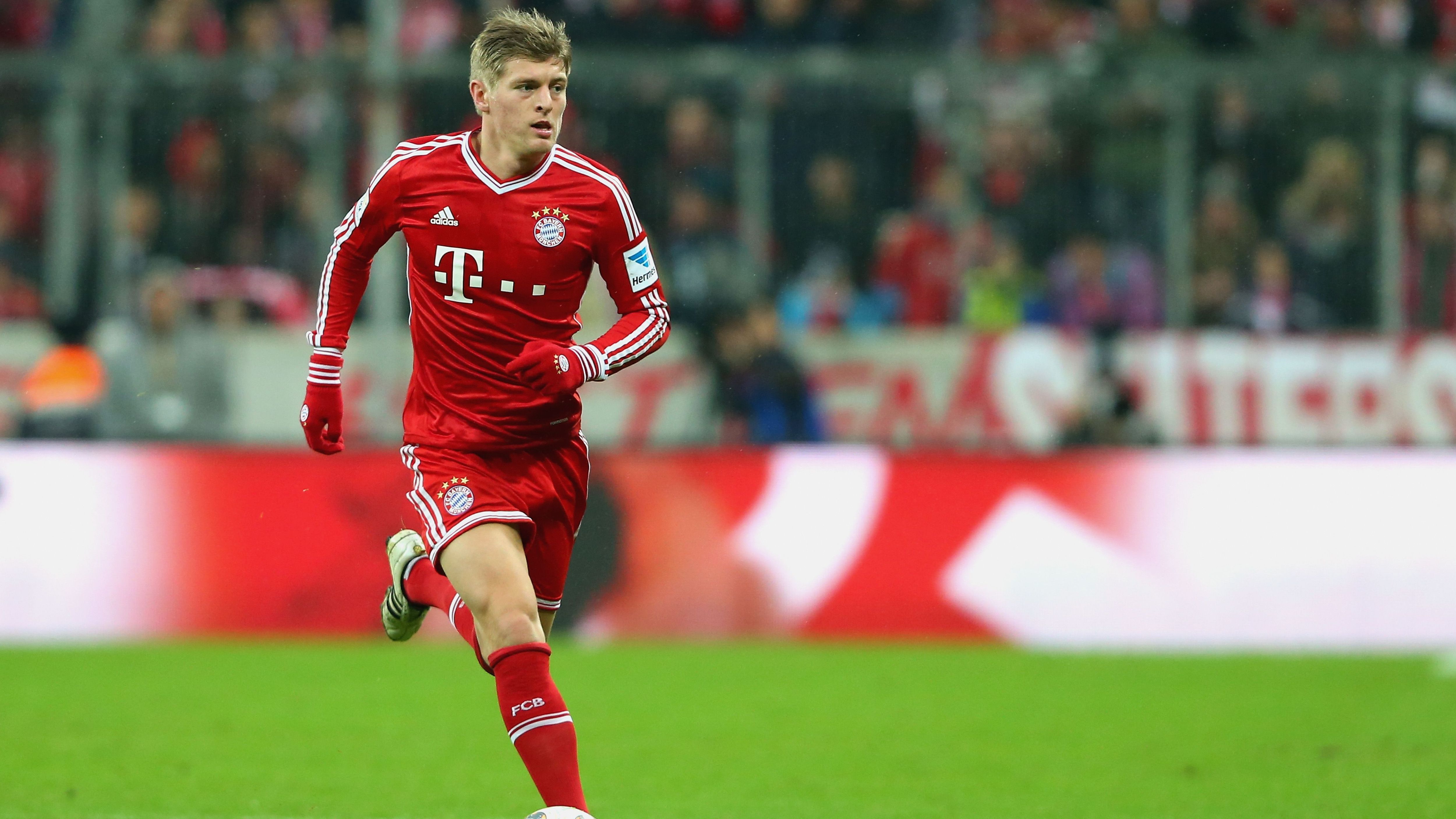 <strong>Toni Kroos (FC Bayern 2007-2008, 2010-2014)</strong><br>Als Rückkehrer 2010 wurde Kroos in München schließlich zum Weltklassespieler, nach seinem Wechselt zu Real Madrid 2014 zum Weltstar.