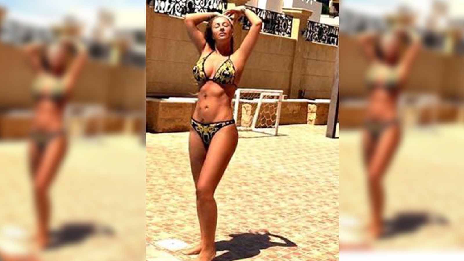 
                <strong>Anamaria Prodan Reghecampf</strong><br>
                Zum Glück hat das ehemalige Playboy-Model neben all ihrer Arbeit noch Zeit für ihre knapp 642.000 Instagram-Followern. Regelmäßig verwöhnt sie ihre Anhänger mit schönen Schnappschüssen vom Beckenrand.
              