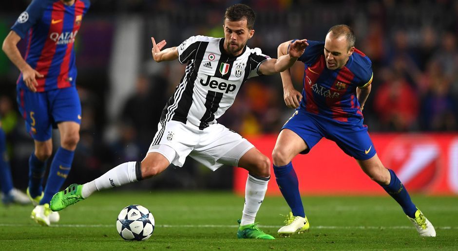 
                <strong>Mittelfeld: Miralem Pjanic</strong><br>
                Juventus Turin
              