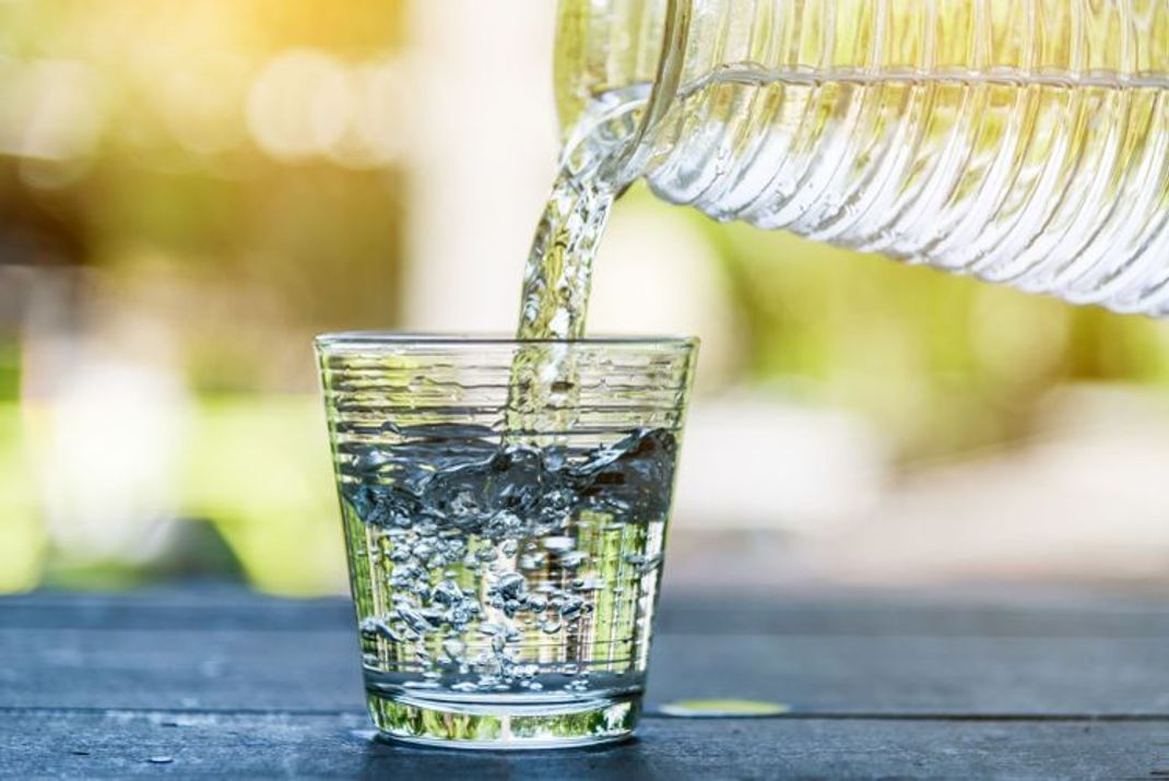 Wasser trinken zum Abnehmen – darauf kommt es an