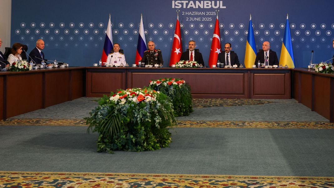 UKRAINE-CRISIS/TALKS