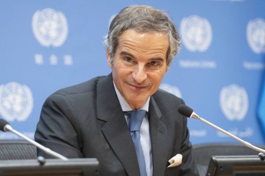 Rafael Mariano Grossi im UN-Hauptquartier, wo er über nukleare Gefahren berichtet.