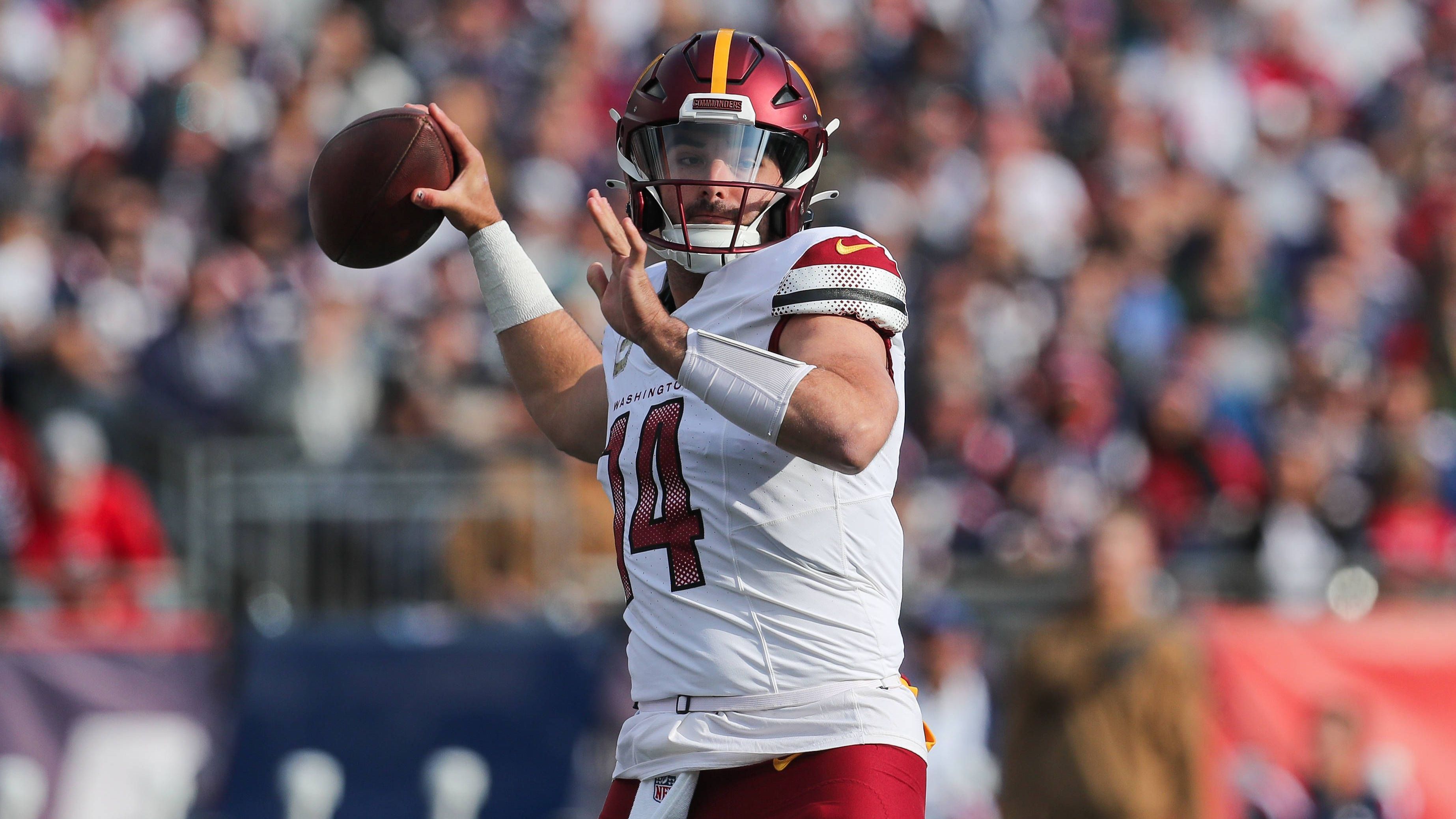 <strong>Platz 30: Washington Commanders (Vorwoche: 29)</strong><br>Dass die Washington Commanders nicht auf dem letzten Platz sind, liegt nur an den beiden Teams hinter ihnen. Verdient hätte Washington es allemal. Das 15:45 gegen die Miami Dolphins war der zweite Blowout in Folge. Zu allem Überfluss verloren sie auch noch Brian Robinson. Aber hey: Wahrscheinlich gibt es einen hohen Draft Pick.