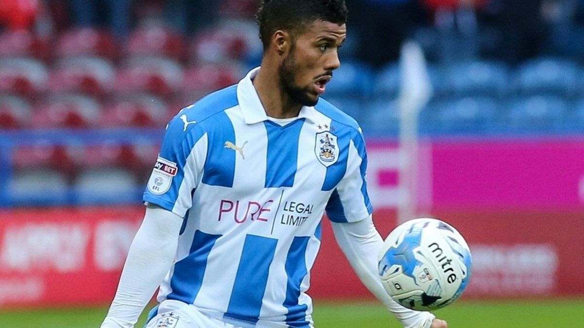 In Huddersfield ist Elias Kachunga Publikumsliebling