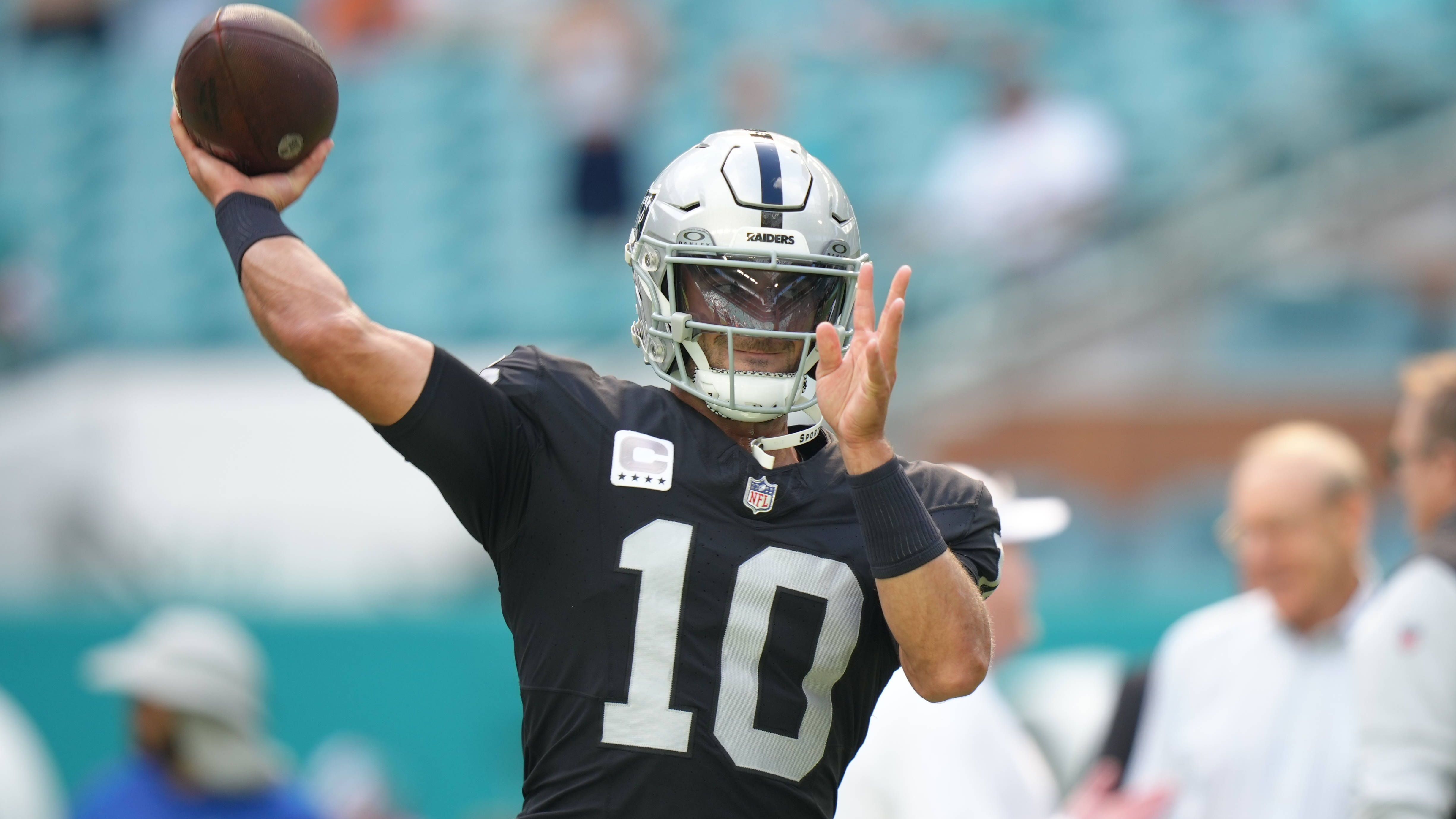 <strong>Passing Yards pro Versuch (Durchschnitt)</strong><br>1. Jimmy Garoppolo (im Bild): 8,18 Passing Yards pro Versuch<br>2. Deshaun Watson: 7,77 Passing Yards pro Versuch<br>3. Patrick Mahomes und Lamar Jackson: 7,76 Passing Yards pro Versuch