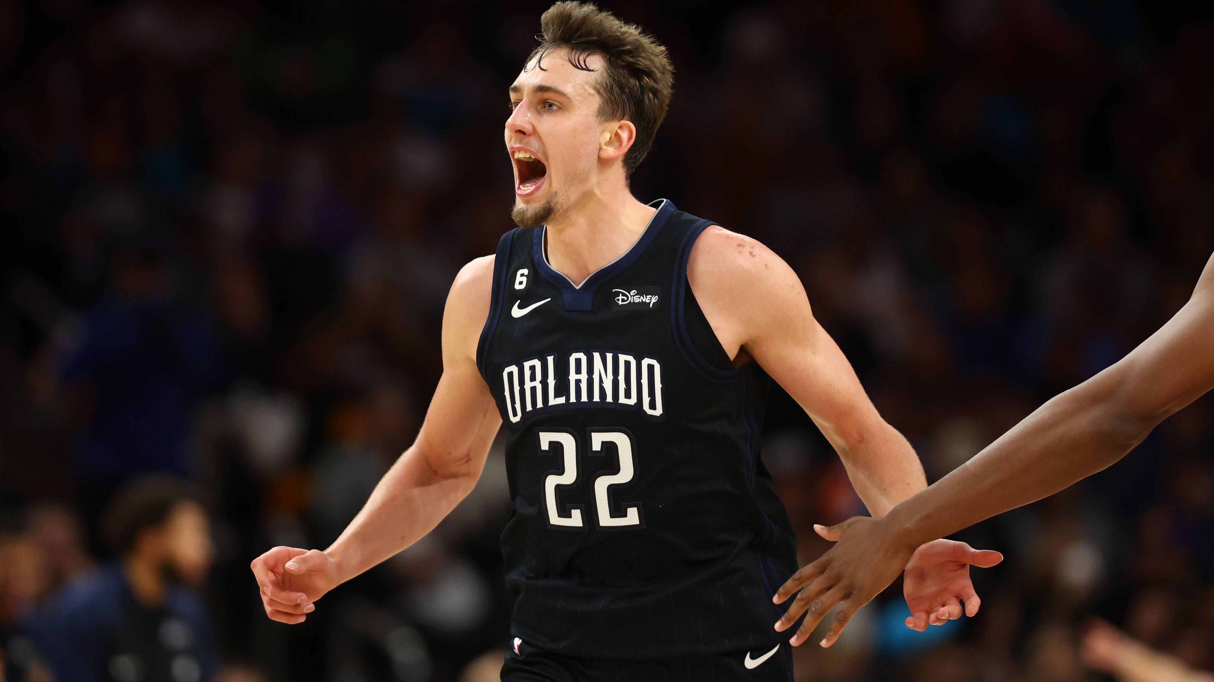 <strong>Franz Wagner</strong> <br>- In der NBA seit 2021<br> - Teams: Orlando Magic (seit 2021)<br>- Spiele (Regular Season und Playoffs):&nbsp; 164 und 0<br>- Statistiken (Regular Season): 16.9 Punkte, 4.4 Rebounds, 3.2 Assists