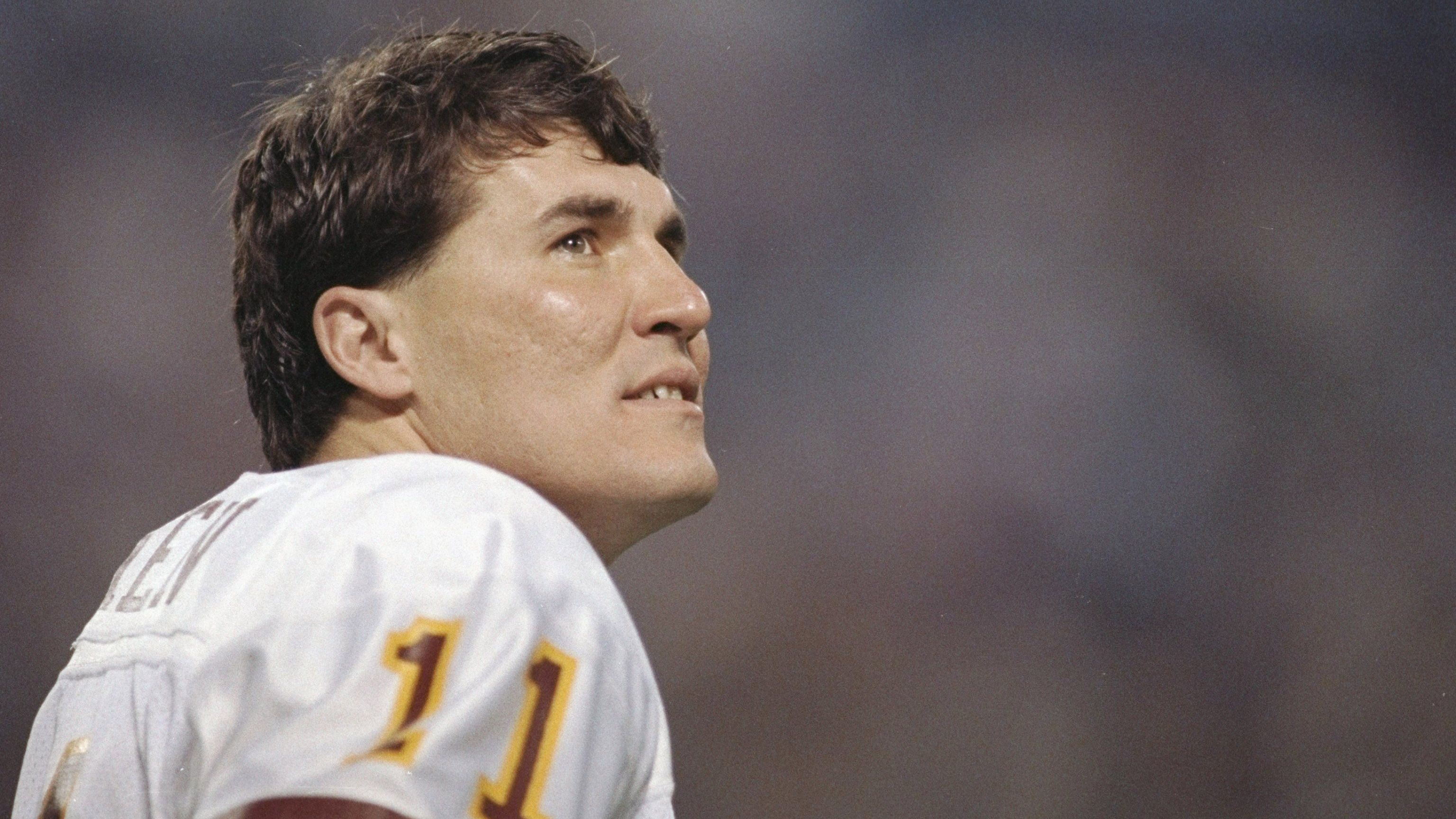 <strong>Washington Commanders: drei Siege</strong><br>
                1983, 1988 und 1992 gewann Washington noch unter dem Teamnamen Redskins den Super Bowl. Mark Rypien führte das Team als bis heute letzter Quarterback zum Titel.&nbsp;
