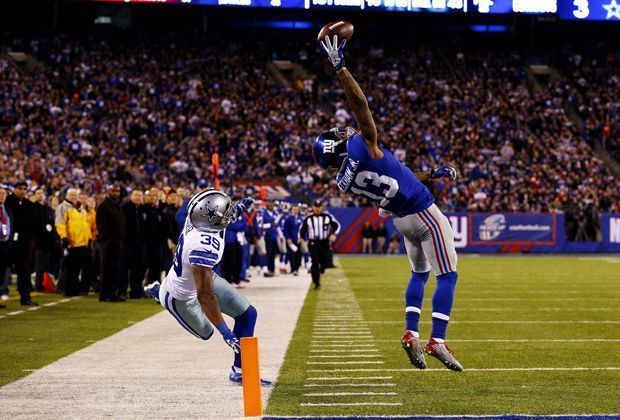 
                <strong>New York Giants - Dallas Cowboys 28:31</strong><br>
                Das Highlight des Spieltages - nein, der Saison - liefert Odell Beckham. Der Wide Receiver fängt einen Pass von Quarterback Eli Manning auf absolut spektakuläre Weise. Mit einer Hand erreicht er geradeso den Ball...
              