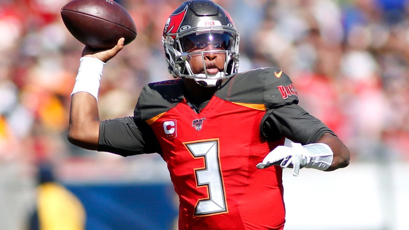 <strong>Tampa Bay Buccaneers: 6 Quarterbacks</strong><br>
                Jameis Winston (70), Tom Brady (50), Mike Glennon (18), Baker Mayfield (17), Josh McCown (11), Ryan Fitzpatrick (10)