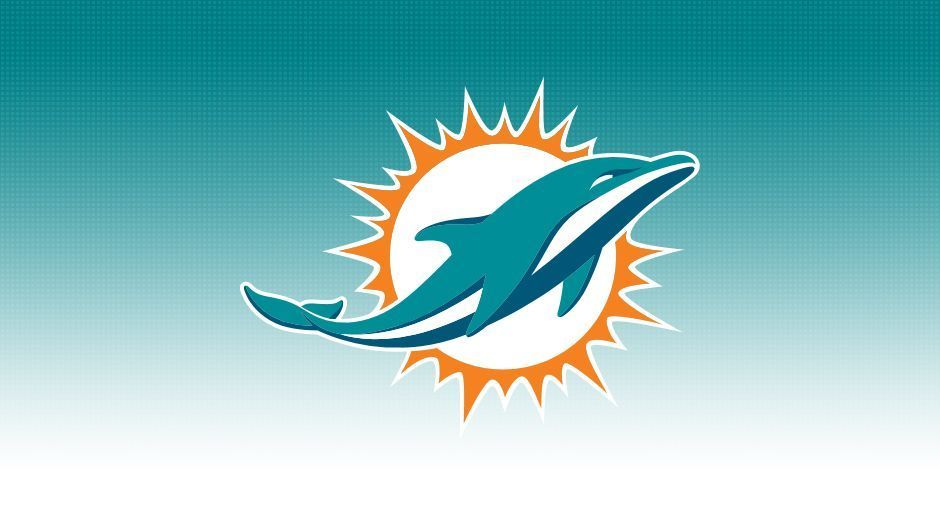 
                <strong>Platz 13: Miami Dolphins – Gesamtbewertung 83</strong><br>
                77 Defensive – 82 Offensive
              