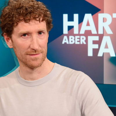 "Hart aber Fair" mit Louis Klamroth.