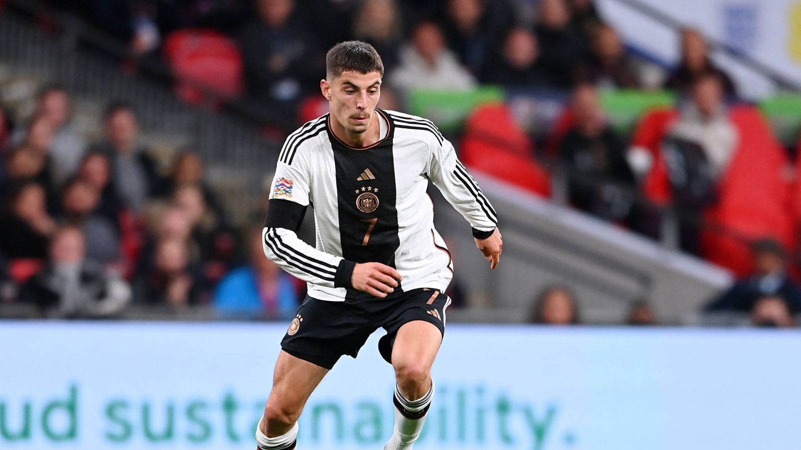 
                <strong>Kai Havertz (FC Chelsea)</strong><br>
                &#x2022; Position: Offensives Mittelfeld/Stürmer<br>&#x2022; A-Länderspiele: 30<br>&#x2022; Bisherige WM-Teilnahmen: keine<br>
              