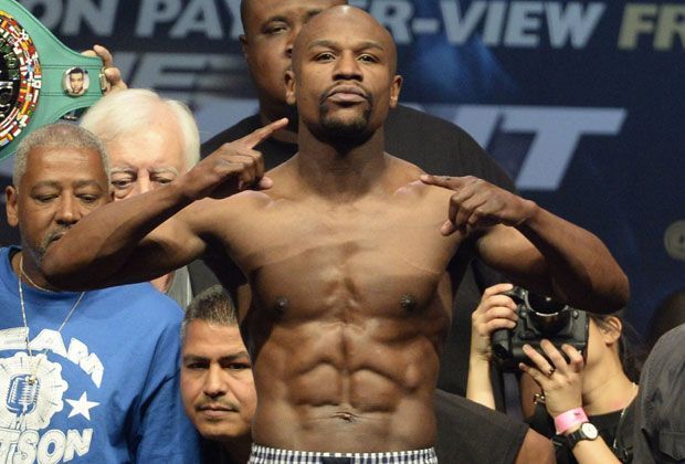 
                <strong>4. Floyd Mayweather Jr.</strong><br>
                Der laut dem "Forbes Magazin" bestbezahlteste Sportler weltweit ist jeden Cent wert. Von seinen 47 Profikämpfen gewann er jeden Einzelnen und ist aktuell der WBC- und WBA-Weltmeister im Weltergewicht. 
              