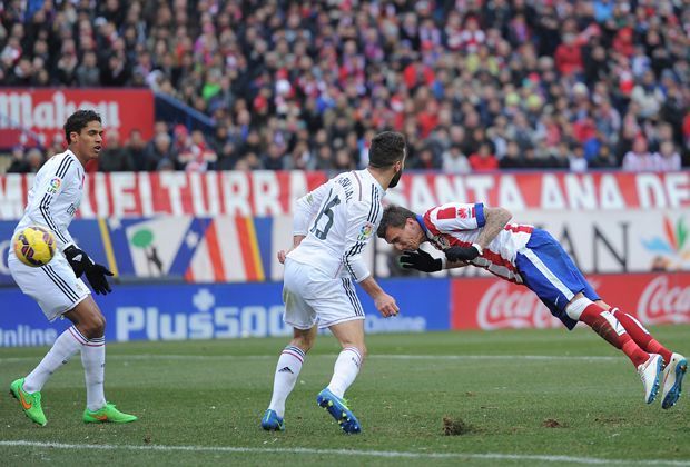 
                <strong>Mandzukic trifft zum 4:0-Endstand</strong><br>
                Als wäre es nicht genug: Kurz vor dem Abpfiff macht Ex-Bayern-Star Mario Mandzukic mit seinem Kopfball-Tor die Katastrophe für Real perfekt. Der netzt nach einer Flanke vom eingewechselten Fernando Torres ein. 
              
