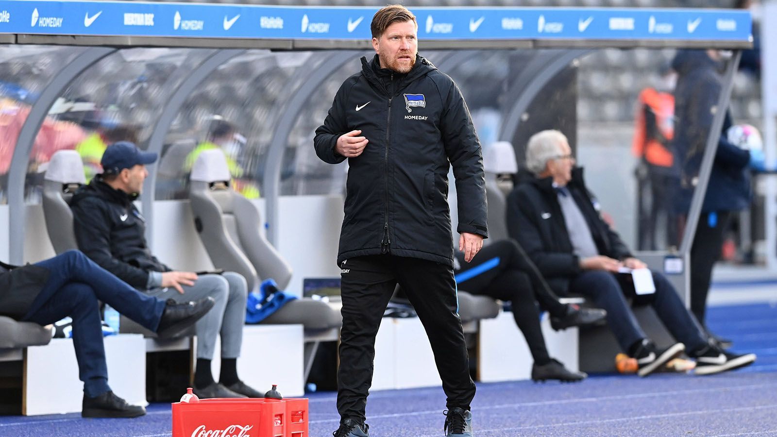 
                <strong>Andreas "Zecke" Neuendorf</strong><br>
                Die Legende von Hertha BSC arbeitet dort als Co-Trainer unter Pal Dardai. 
              