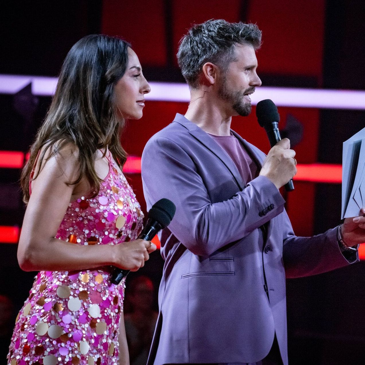 "The Voice of Germany" 2024: Moderatoren Melissa Khalaj (l.) und Thore Schölermann (r.)