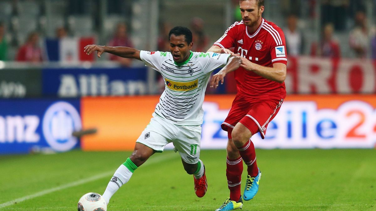 Bayern Muenchen v Borussia Moenchengladbach - Bundesliga