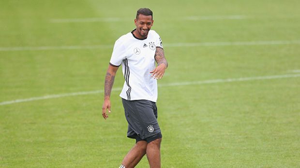 
                <strong>Jerome Boateng</strong><br>
                Jerome Boateng - geboren in Berlin
              