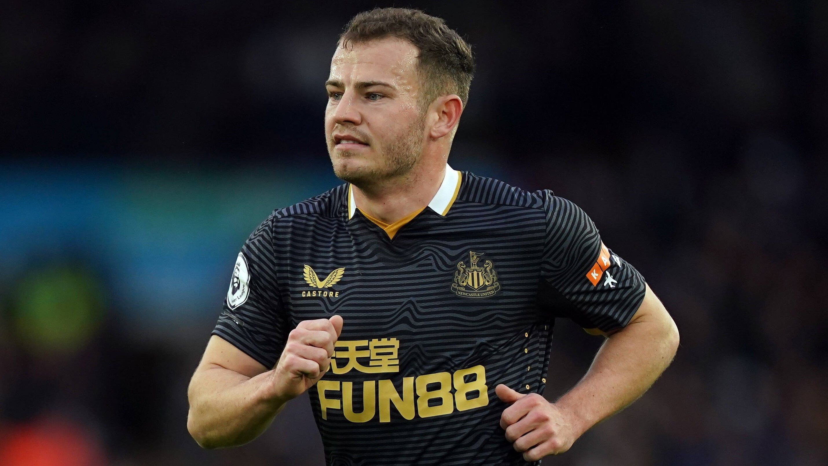 
                <strong>Rumpel-Elf der Premier League: Mittelfeld</strong><br>
                Ryan Fraser (Newcastle United) - 6,27
              