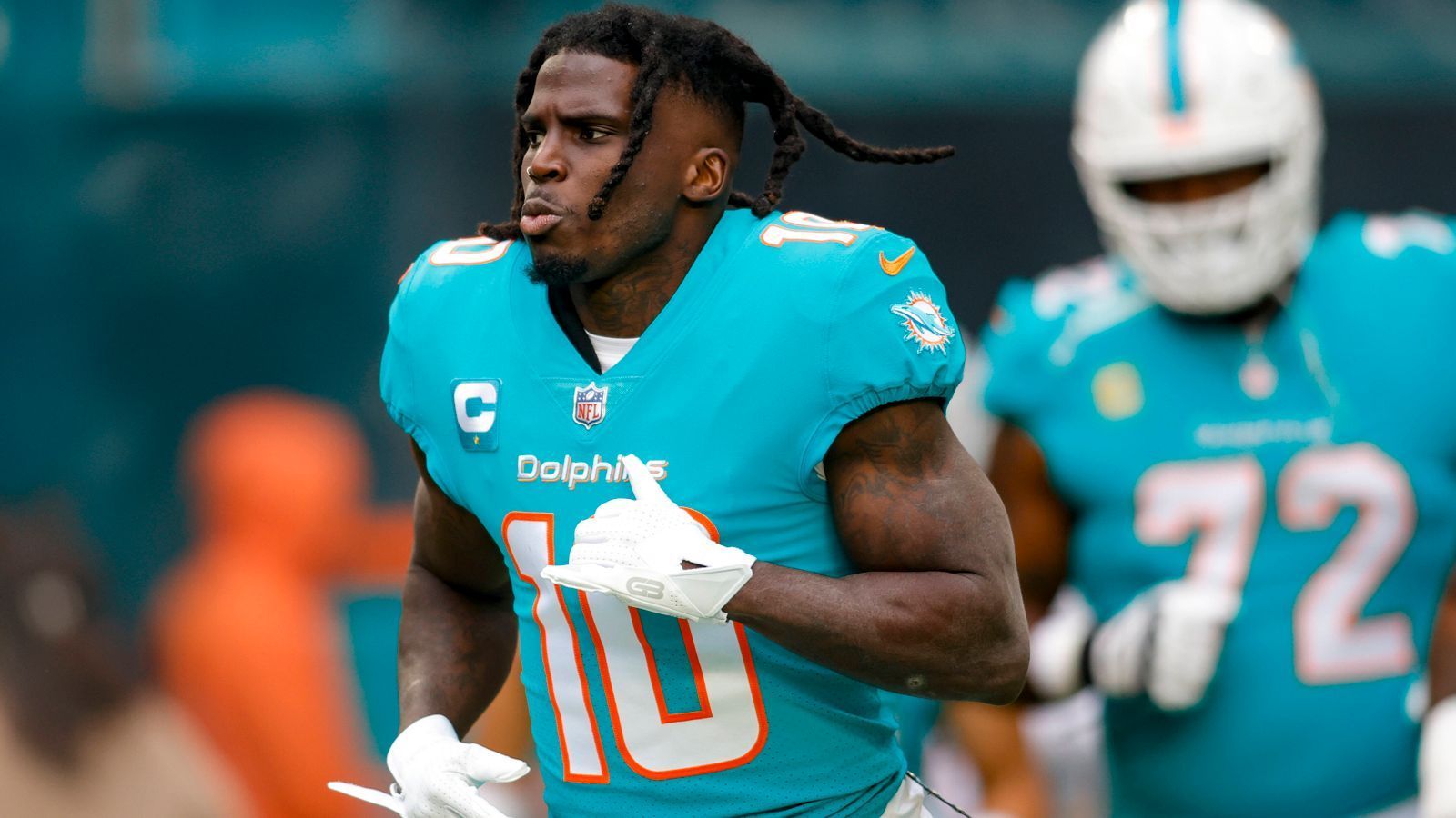 
                <strong>Tyreek Hill</strong><br>
                Position: Wide ReceiverTeam: Miami Dolphins
              