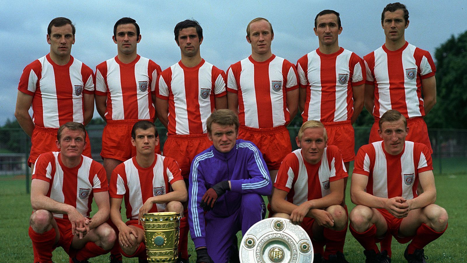 
                <strong>Heimtrikot der Saison 1969/70</strong><br>
                
              