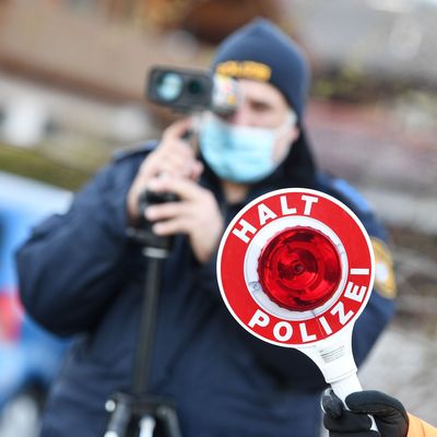 Die Gewerkschaft der Polizei (GdP) hält den sogenannten Blitzermarathon für wenig geeignet in den Bestrebungen, die Zahl der Raser-Unfälle zu verringern. 