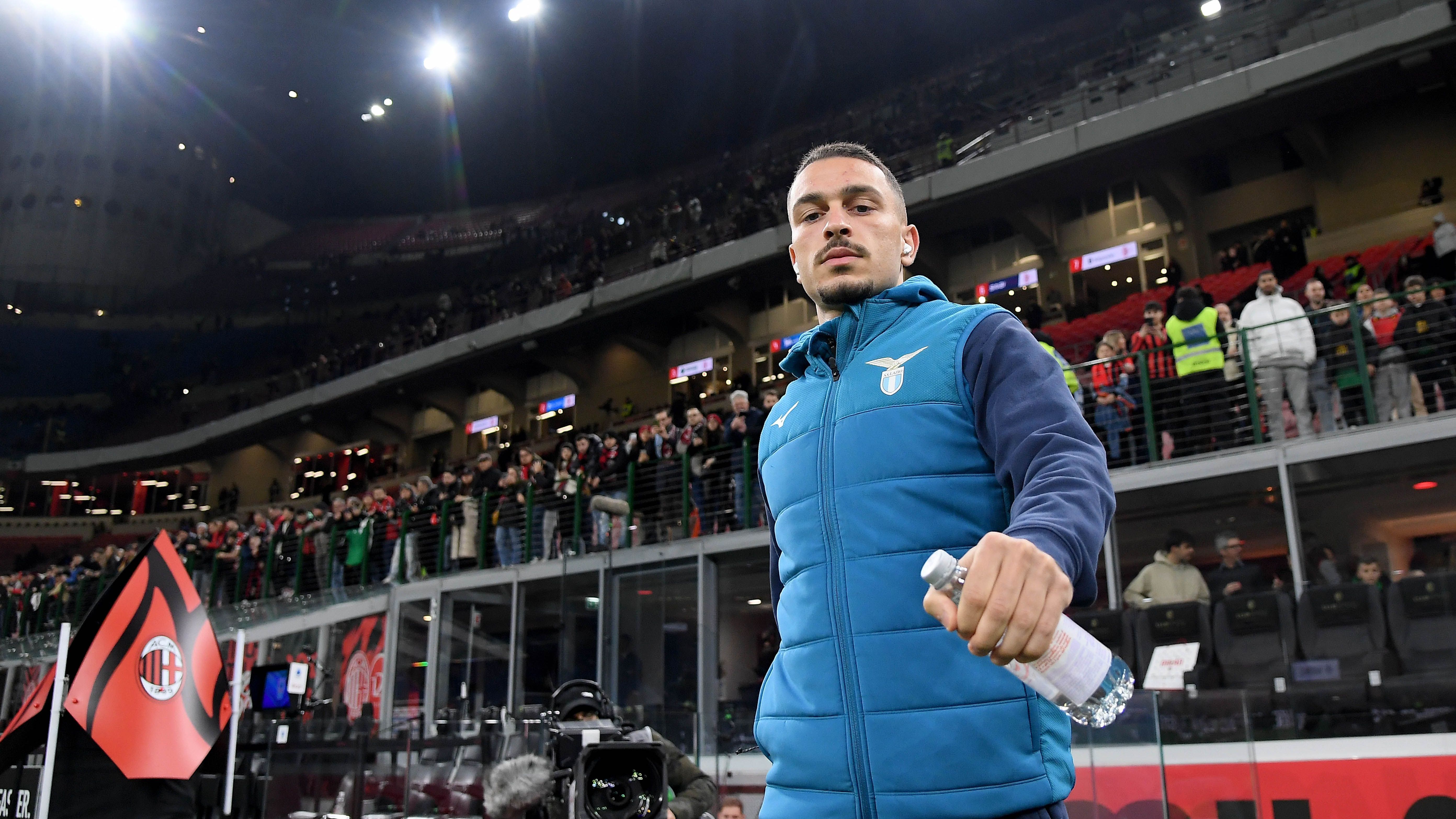 <strong>Arijon Ibrahimovic (Lazio Rom)</strong><br>Das Leihgeschäft ging in die Hose. Als eines der vielversprechendsten Talente der Bundesliga zog es den gebürtigen Nürnberger zu Lazio Rom. Sieben Ligaminuten und zwölf Pokalminuten waren das höchste der Gefühle. Schnell also zurück nach München. Der Vertrag des 19-Jährigen läuft bis 2027.
