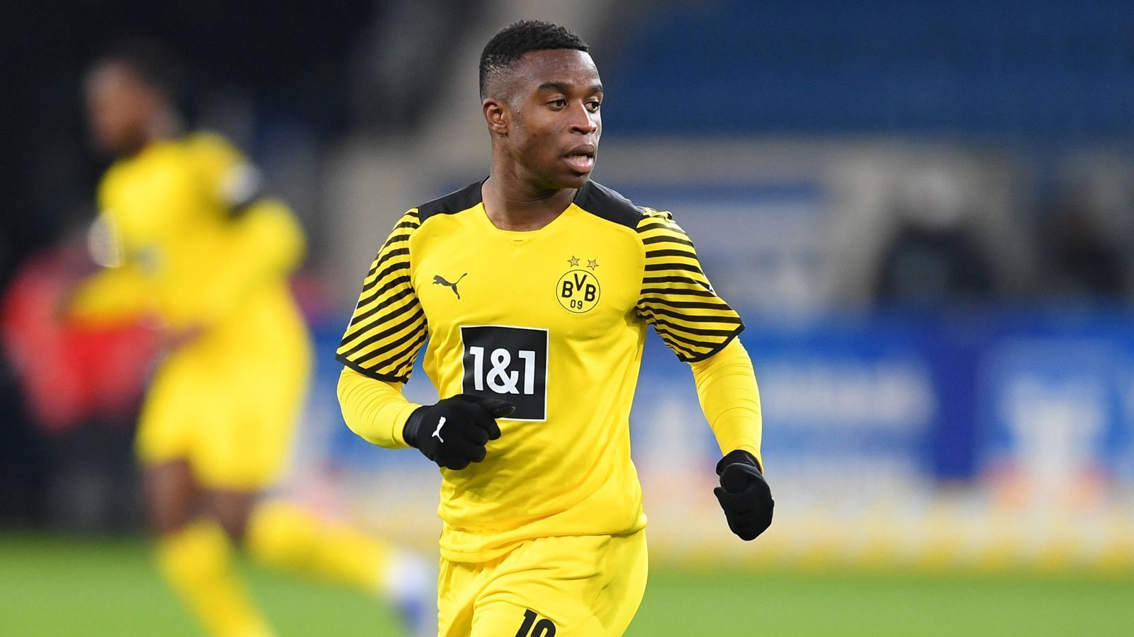 
                <strong>Youssoufa Moukoko</strong><br>
                Kommt in der 79. Minute. Ohne Note
              