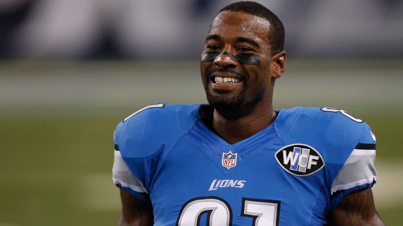 
                <strong>Calvin Johnson (Wide Receiver)</strong><br>
                Mit Calvin Johnson wurde ein weiterer Wide Receiver in die Hall of Fame aufgenommen. "Megatron" absolvierte für die Detroit Lions sieben Saisons mit mehr als 1000 Passing Yards. Außerdem stehen ihm sechs Pro Bowl- und drei First-Team-All-Pro-Teilnahmen zu Buche.
              