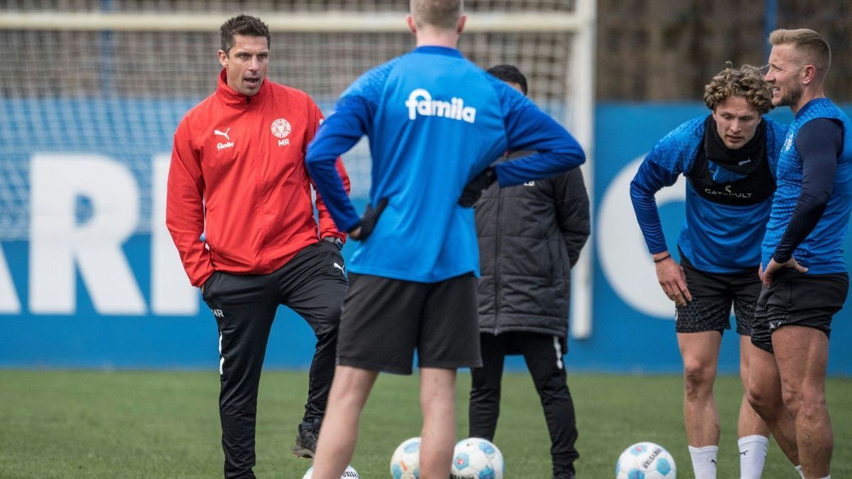 Marcel Rapp (l.) hofft auf ein Kieler Wunder