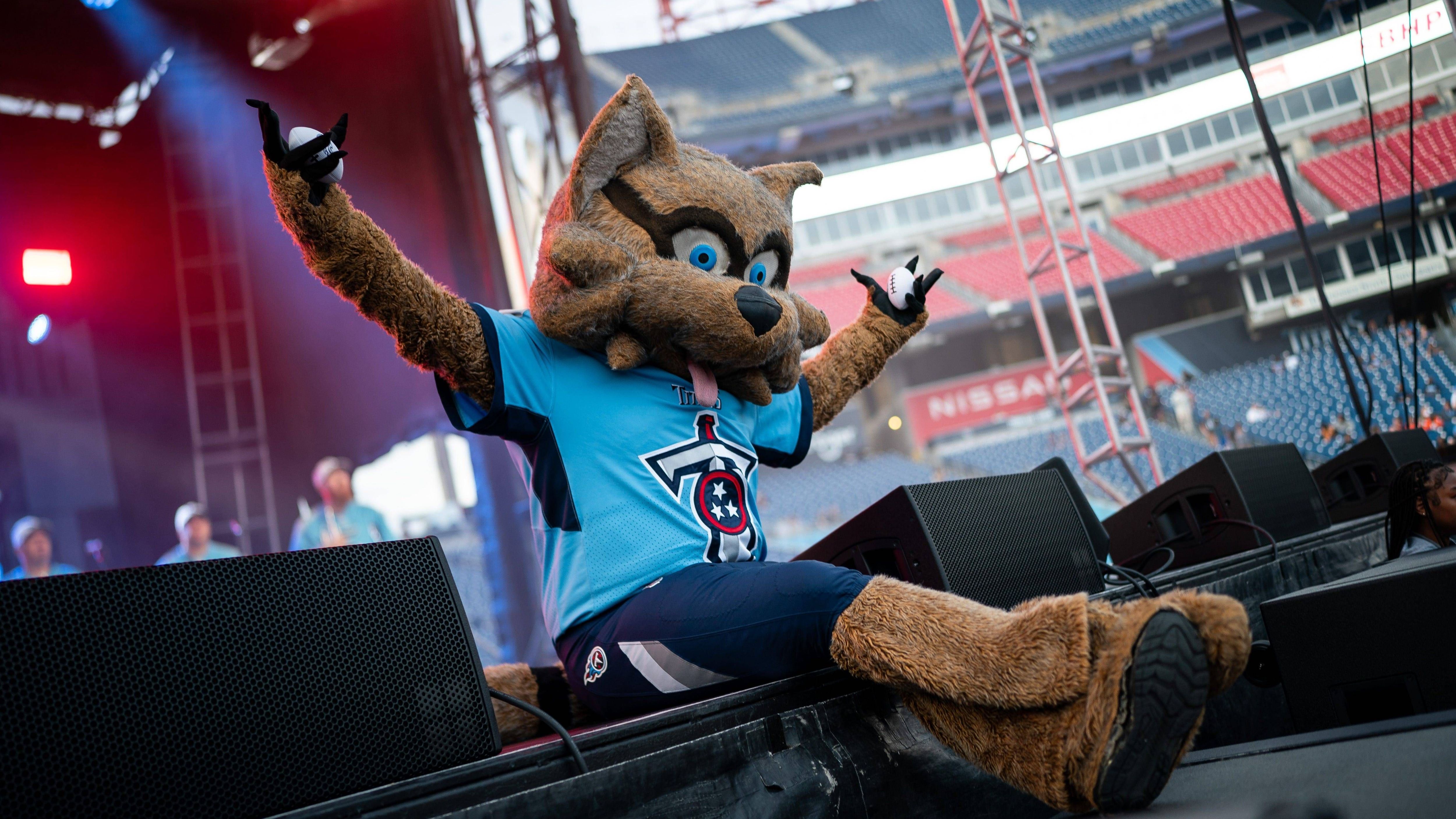 <strong>Tennessee Titans</strong><br>Offizielles Maskottchen: T-Rac<br>ChatGPT: Atlas Maximus<br>Erklärung: mythischer Kraftprotz