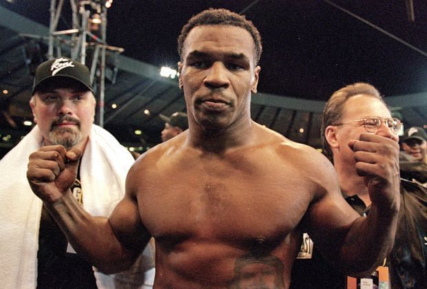 
                <strong>Mike Tyson</strong><br>
                Mit 20 Jahren und 144 Tagen ist Mike Tyson der bislang jüngste Boxer, der einen Weltmeistertitel im Schwergewicht erringen konnte. Jedem bekannt ist bis heute die Szene, als Mike Tyson seinem Gegner Holyfield ins rechte Ohr biss.
              