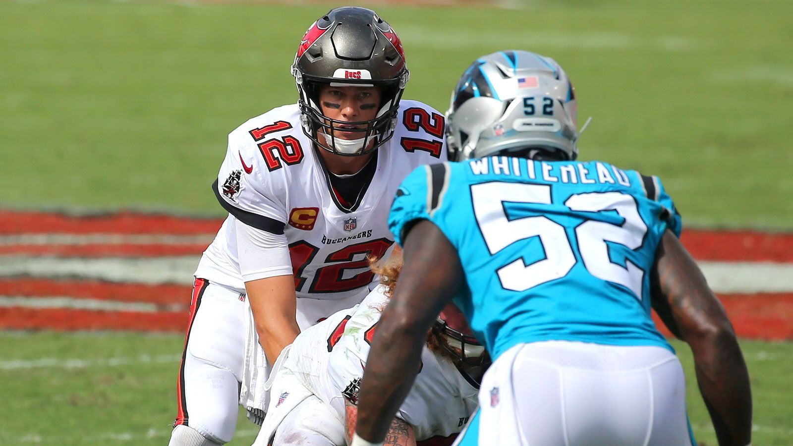 
                <strong>Carolina Panthers</strong><br>
                Tom Brady vs. Carolina Panthers: 8 Siege, 4 Niederlagen
              