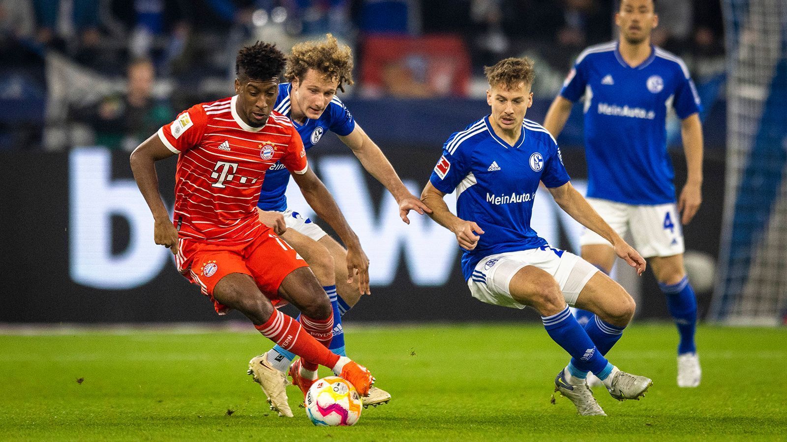 
                <strong>32. Spieltag: FC Bayern München gegen ...</strong><br>
                &#x2022; Gegner: Schalke 04<br>&#x2022; Heimspiel<br>&#x2022; Samstag (13. Mai)<br>&#x2022; Anstoß: 15:30 Uhr<br>&#x2022; Hinspiel: 2:0 für Bayern<br>
              