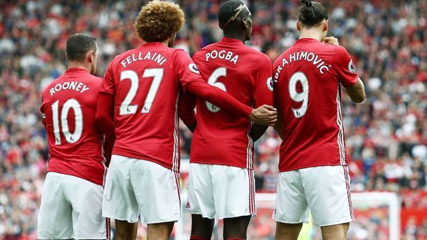 
                <strong>Manchester United</strong><br>
                Manchester United hat als erster Klub der Premier League die Marke von einer halben Milliarde Pfund übertroffen. Satte 515,3 Millionen Pfund (rund 609 Millionen Euro) stehen bei den "Red Devils" für das Jahr 2016 zu Buche. Der Gewinn fiel mit knapp 69 Millionen Pfund (82 Millionen Euro) ebenfalls sehr hoch aus.
              