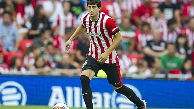 
                <strong>Abwehr: Mikel San Jose (Athletic Bilbao). Pass-Stärke 84 - Gesamt-Stärke 80.</strong><br>
                Abwehr: Mikel San Jose (Athletic Bilbao). Pass-Stärke 84 - Gesamt-Stärke 80.
              