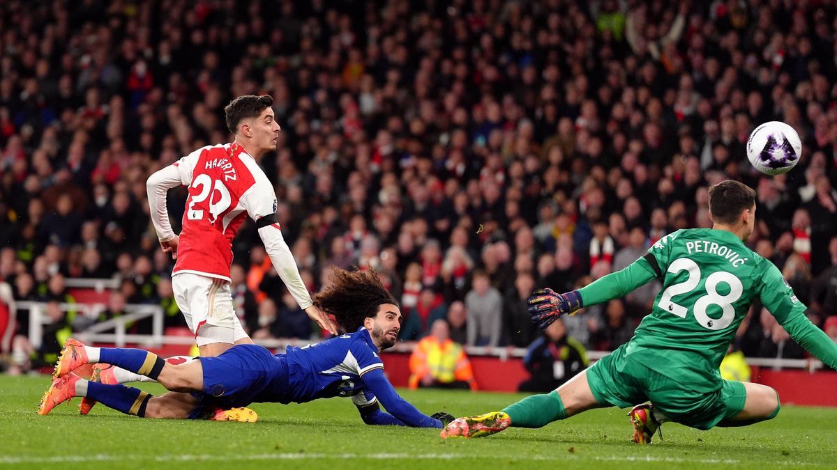 Arsenal v Chelsea - Premier League - Emirates Stadium Arsenal s Kai Havertz scores their side s third goal of the game during the Premier League match at the Emirates Stadium, London. Picture date:...