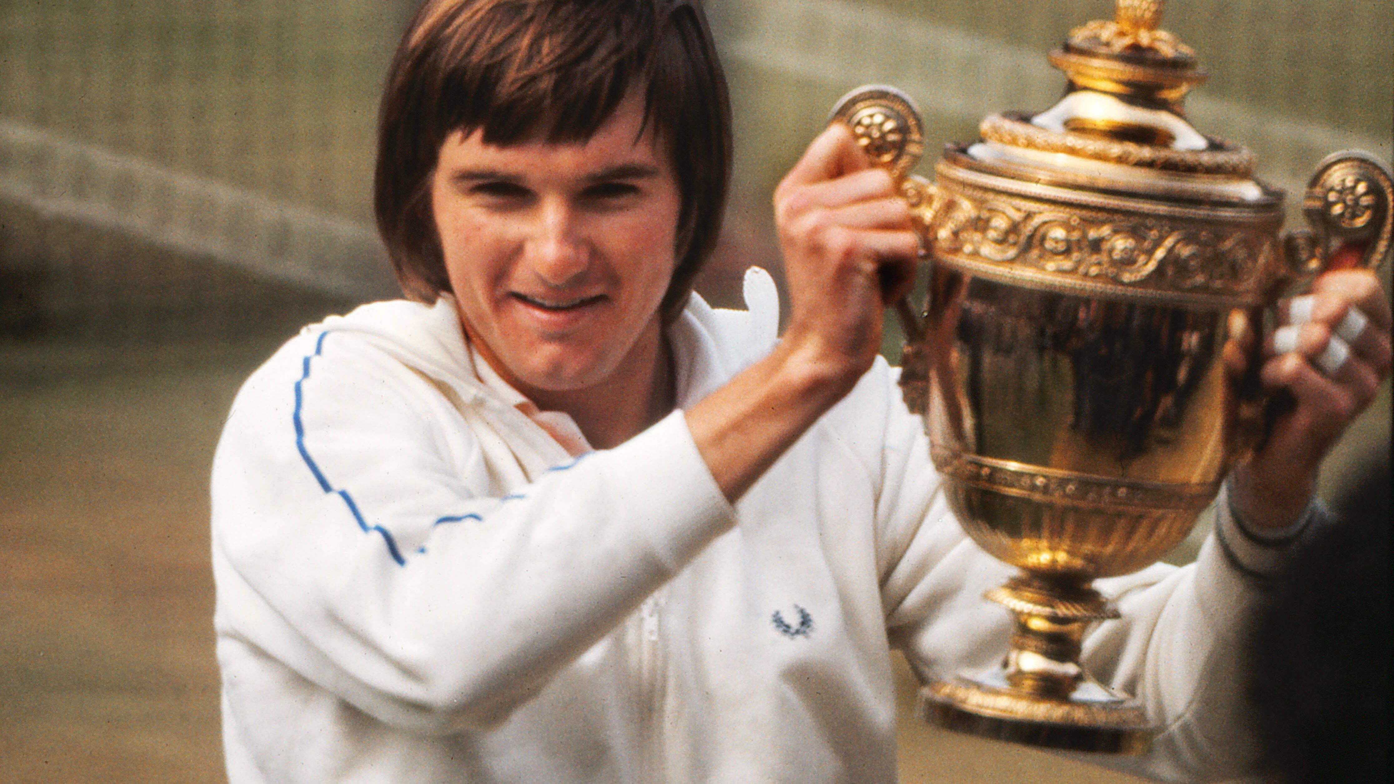 <strong>King Connors<br></strong>Im Tennis war Jimmy Connors das Maß der Dinge, der US-Amerikaner war die Nummer eins und gewann die Australian Open, Wimbledon und die US Open. Dafür ging der Stern von Björn Borg auf, der in Paris triumphierte. Der Schwede ware damals 18 Jahre alt.