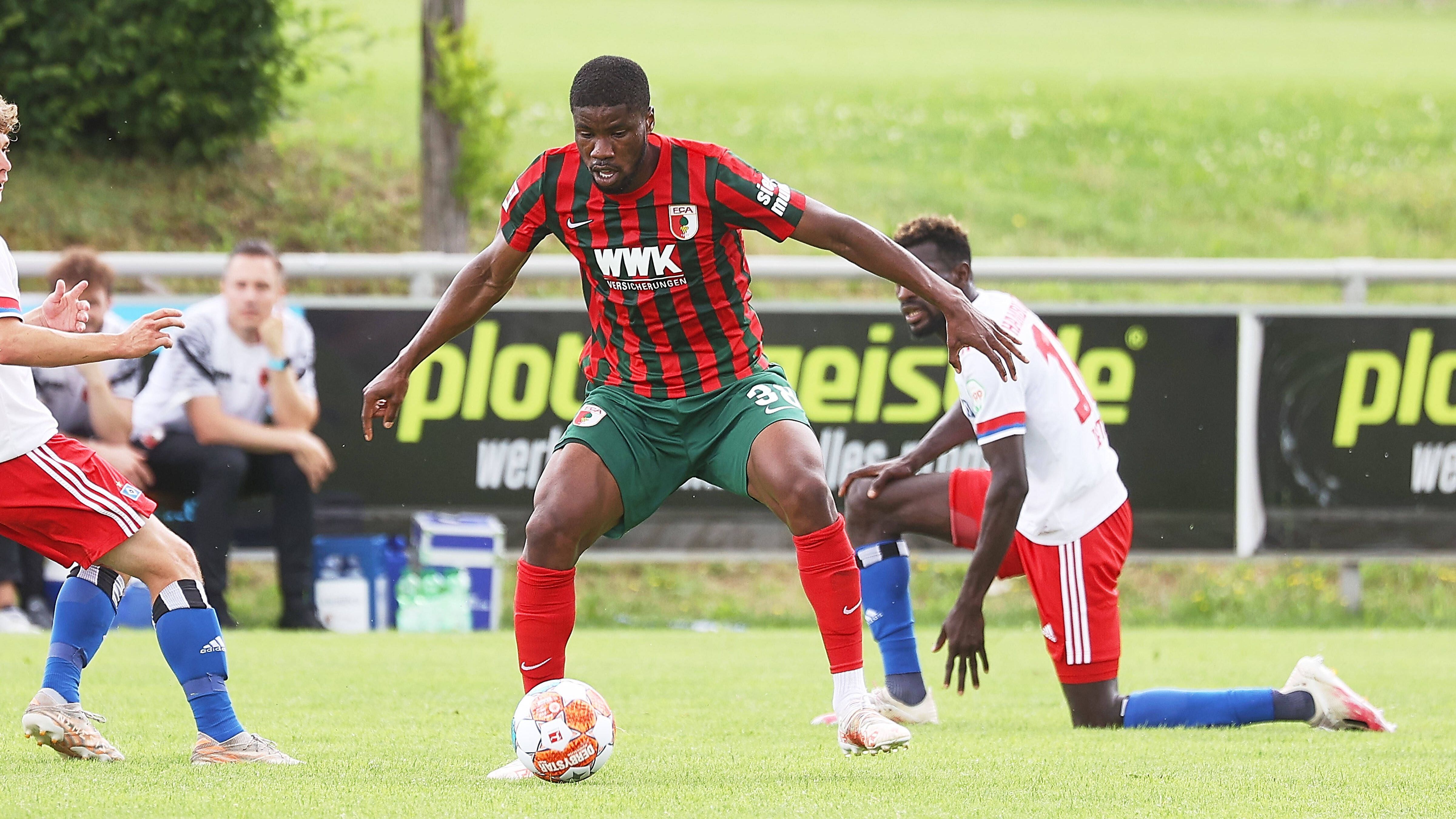 <strong>Platz 9: FC Augsburg</strong><br>- Spieleranzahl: 19<br>- Wertvollste Spieler: Kevin Danso (25 Mio. Euro), Marco Richter (10 Mio. Euro), Gabriel Vidovic (3,5 Mio. Euro)