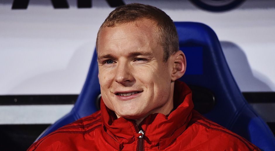 
                <strong>Sebastian Rode</strong><br>
                Sebastian Rode (FC Bayern München): Beim FC Bayern kommt Rode kaum zum Einsatz, dennoch hat es der Mittelfeld-Abräumer Guardiola angetan. "Er will immer, will sich immer verbessern, klagt nicht, hilft der Mannschaft und ist ein super Spieler für mich", sagte Guardiola einmal über Rode. Einen wie Rode könne jedes Team gebrauchen, erklärte er. Deshalb sind die Gerüchte, dass Guardiola Rode mit zu Manchester City nehmen will, vielleicht gar nicht so überraschend.
              