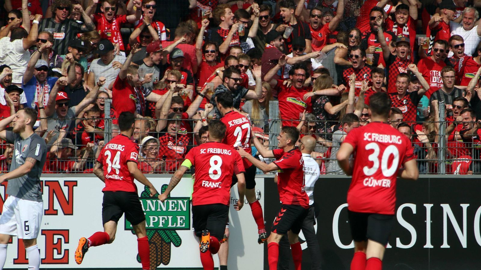 
                <strong>18. SC Freiburg</strong><br>
                Zuschauerschnitt 2017/18: 23.872Gesamt: 405.826Vorjahr: 23.924Ausverkaufte Spiele: 13 von 17
              