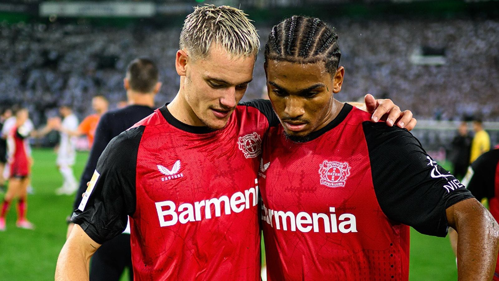 <strong>Bayer Leverkusen</strong><br>Der amtierende Meister Bayer Leverkusen hat bislang noch kein spezielles Trikot für die Champions League präsentiert.