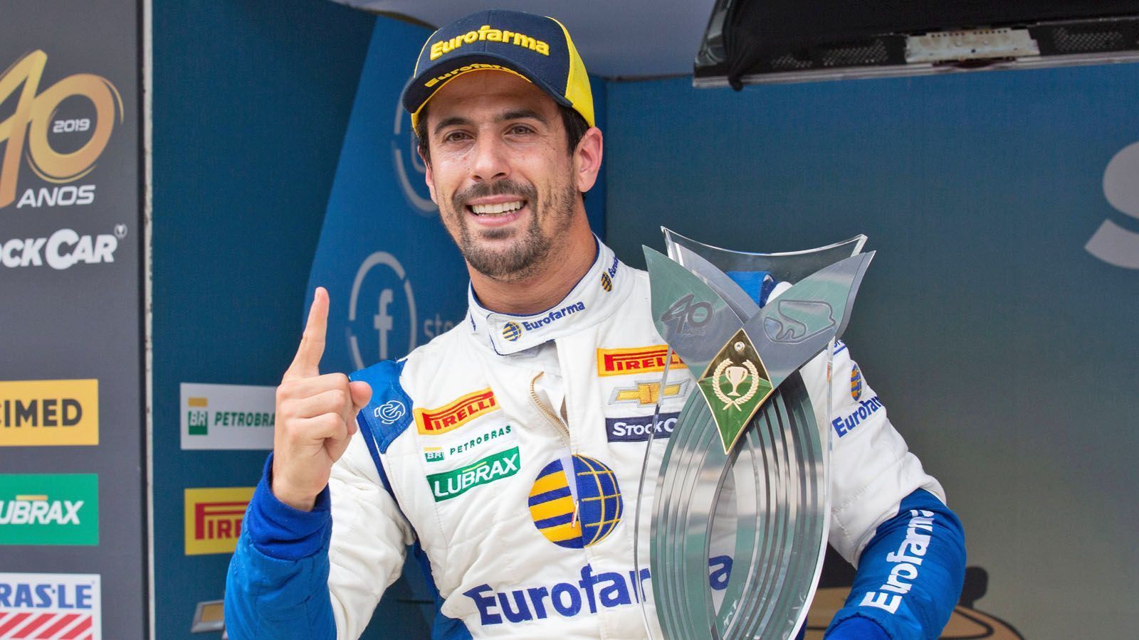 
                <strong>Lucas di Grassi</strong><br>
                Team: Audi Sport Abt SchaefflerNation: BrasilienIn der Formel E seit: Saison 2014/2015Bisherige Rennserien: Formel Renault, Formel 3, GP2-Serie, Formel 1, WEC, V8 Supercarps, American Le Mans Series
              