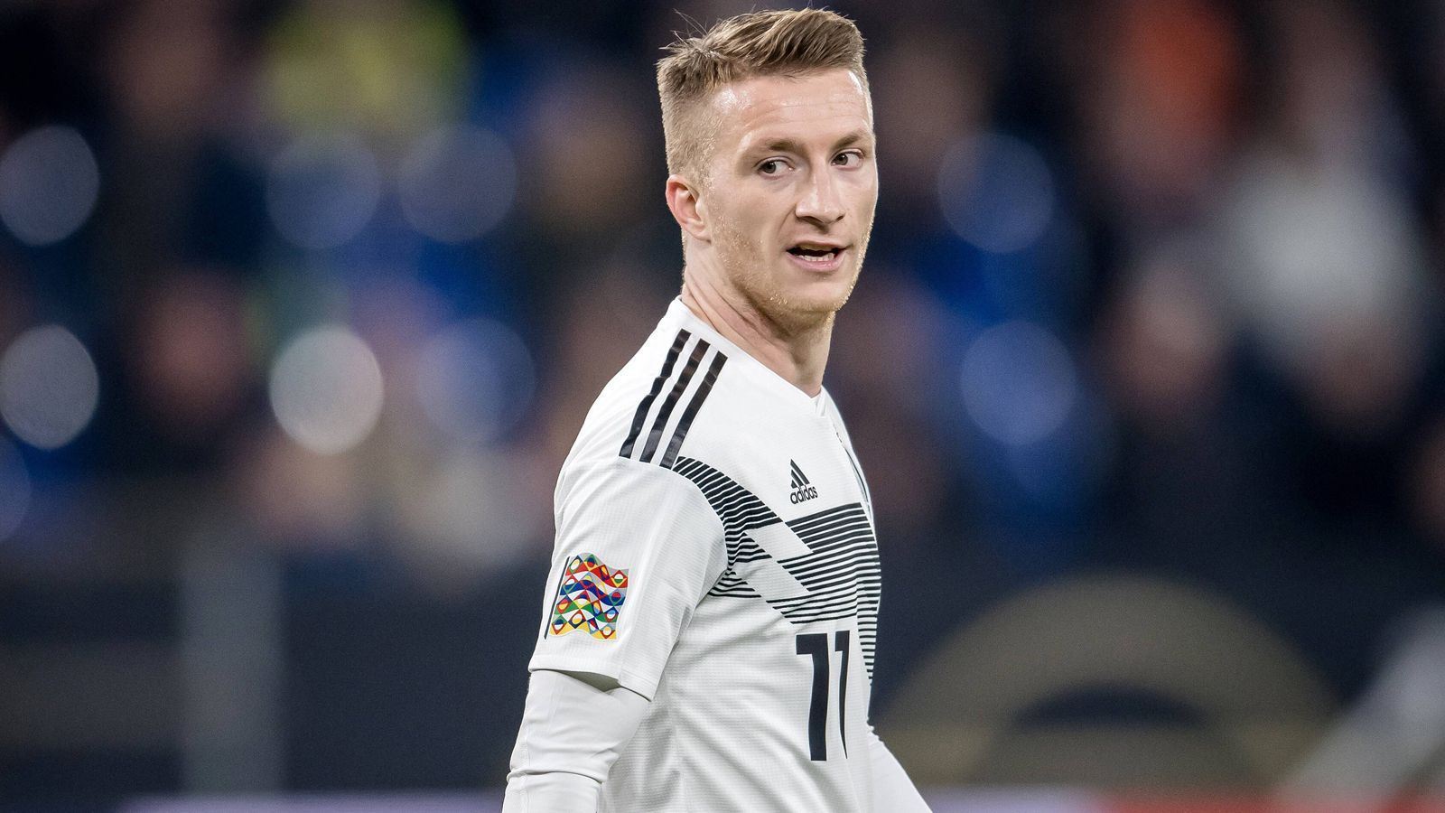 
                <strong>Borussia Dortmund - 6 Spieler</strong><br>
                A-Nationalmannschaft: Marco Reus (Foto)U21: Mahmoud DahoudU20: Dzenis Burnic (ausgeliehen nach Dresden)U19: Patrick OsterhageU18: Luca Unbehaun, Reda Khadra
              