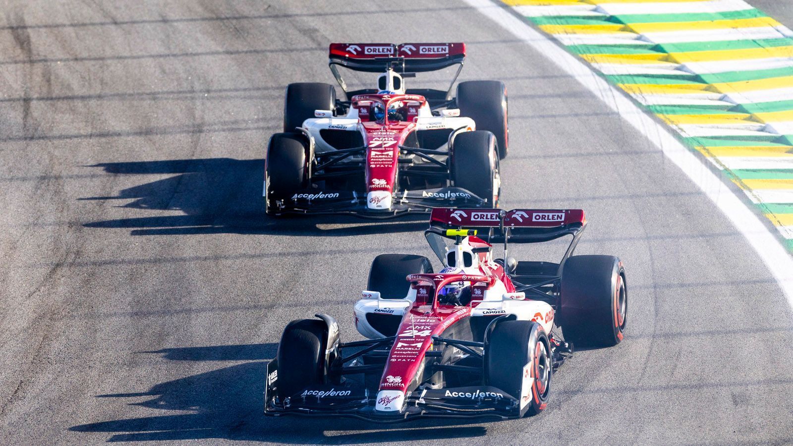 
                <strong>6. Alfa Romeo</strong><br>
                Fahrer 2022: Valtteri Bottas, Guanyu ZhouWM-Punkte 2022: 55Startgebühr 2023: 957.257 Dollar
              