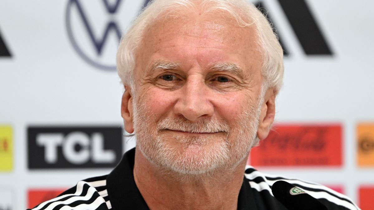 Rudi Völler, Direktor der deutschen Fußball-Nationalmannschaft der Männer