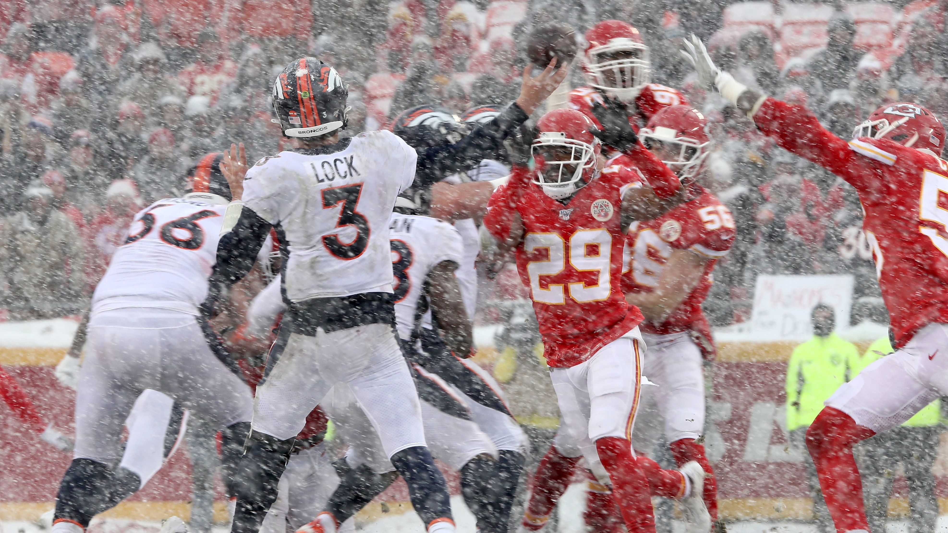 
                <strong>7. Spieltag: Kansas City Chiefs @ Denver Broncos</strong><br>
                Bewährungsprobe für die Chiefs bei den wiedererstarkten Broncos in Mile High, wenn zwei absolute High-Speed-Offenes kollidieren. Kann Denvers neuer Starting Quarterback Drew Lock die Erwartungen erfüllen und endlich den Manning-Erben geben?
              