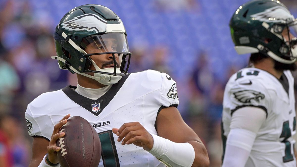 BALTIMORE, MD - AUGUST 9: Philadelphia Eagles quarterback Jalen Hurts (1) warms up prior to the Philadelphia Eagles pre season game versus the Baltimore Ravens on August 9, 2024 at M&T Bank Stadium...