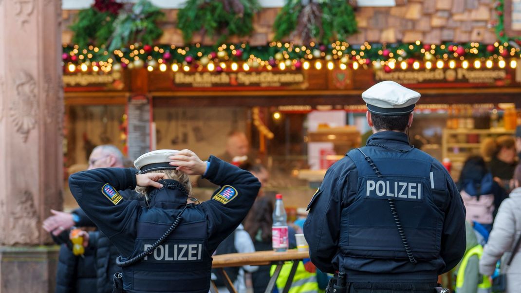 Viele fühlen sich bei einem Besuch auf einem Weihnachtsmarkt verunsichert.