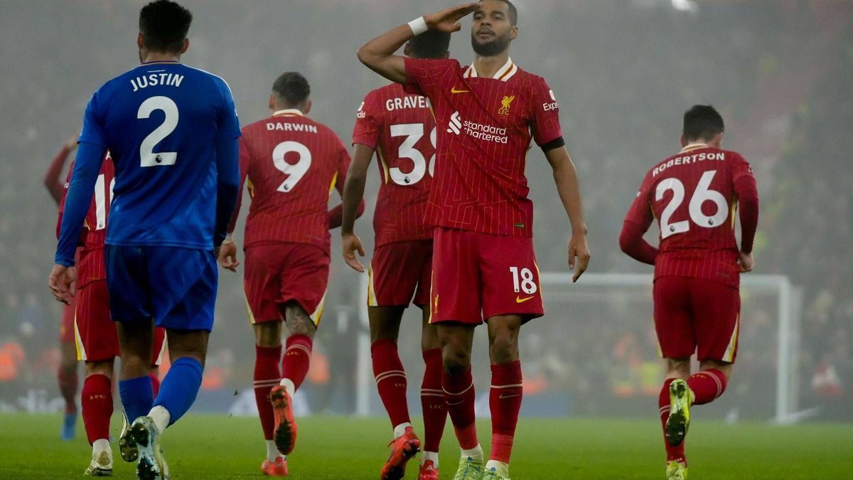 Cody Gakpo of Liverpool celebrates scoring his team s first goal of the match to make the score 1-0 against Leicester City (Photo by Ben Livingstone IPS Photo Agency) Liverpool vs Leicester City, P...